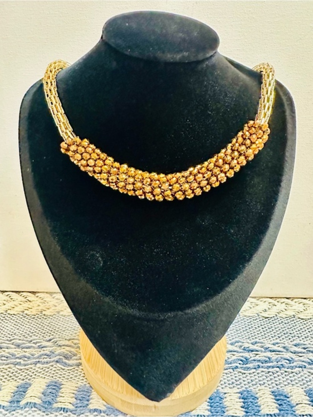 NWOT Gold Tone Crystal Statement Necklace 17-19” Adjustable Glam Bib Necklace